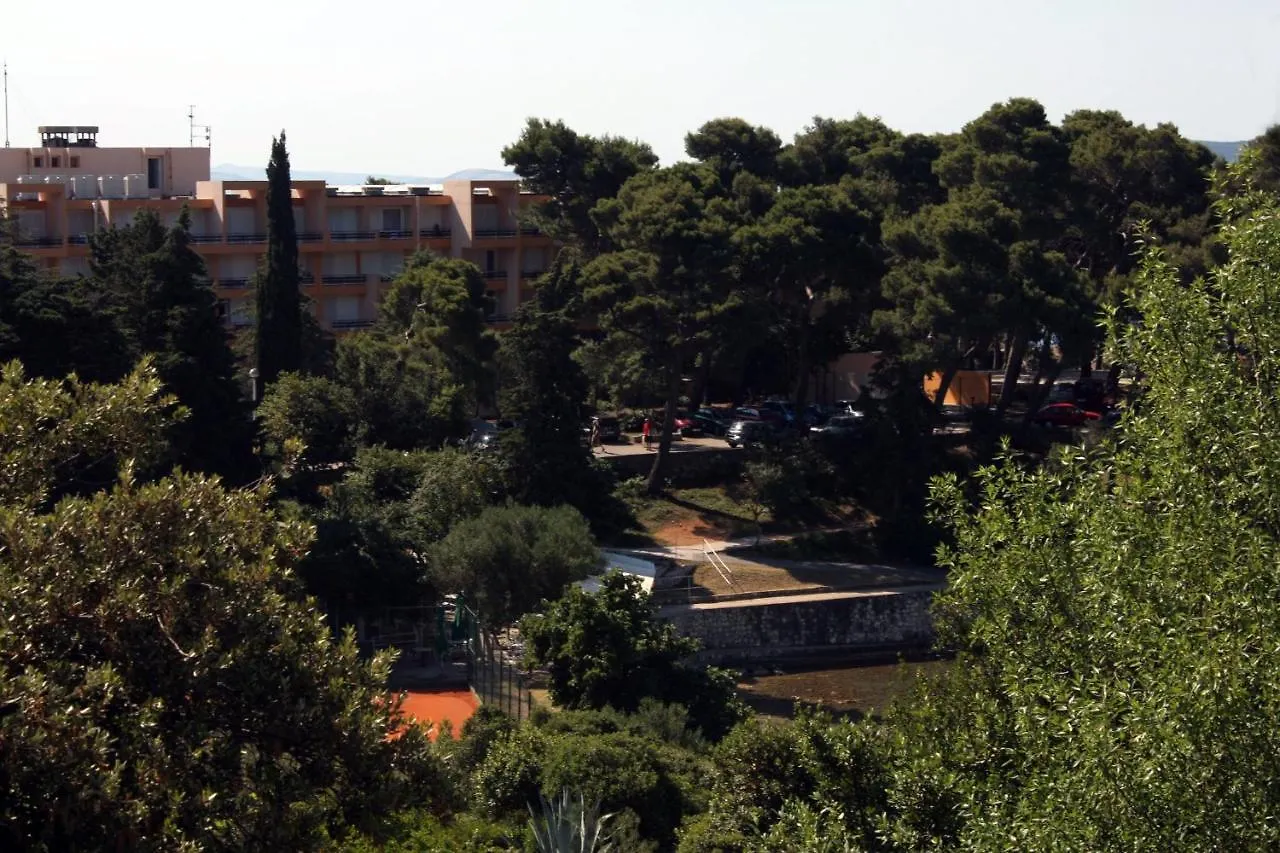 Apartments By The Sea Suha Punta, Rab - 5050 Kampor