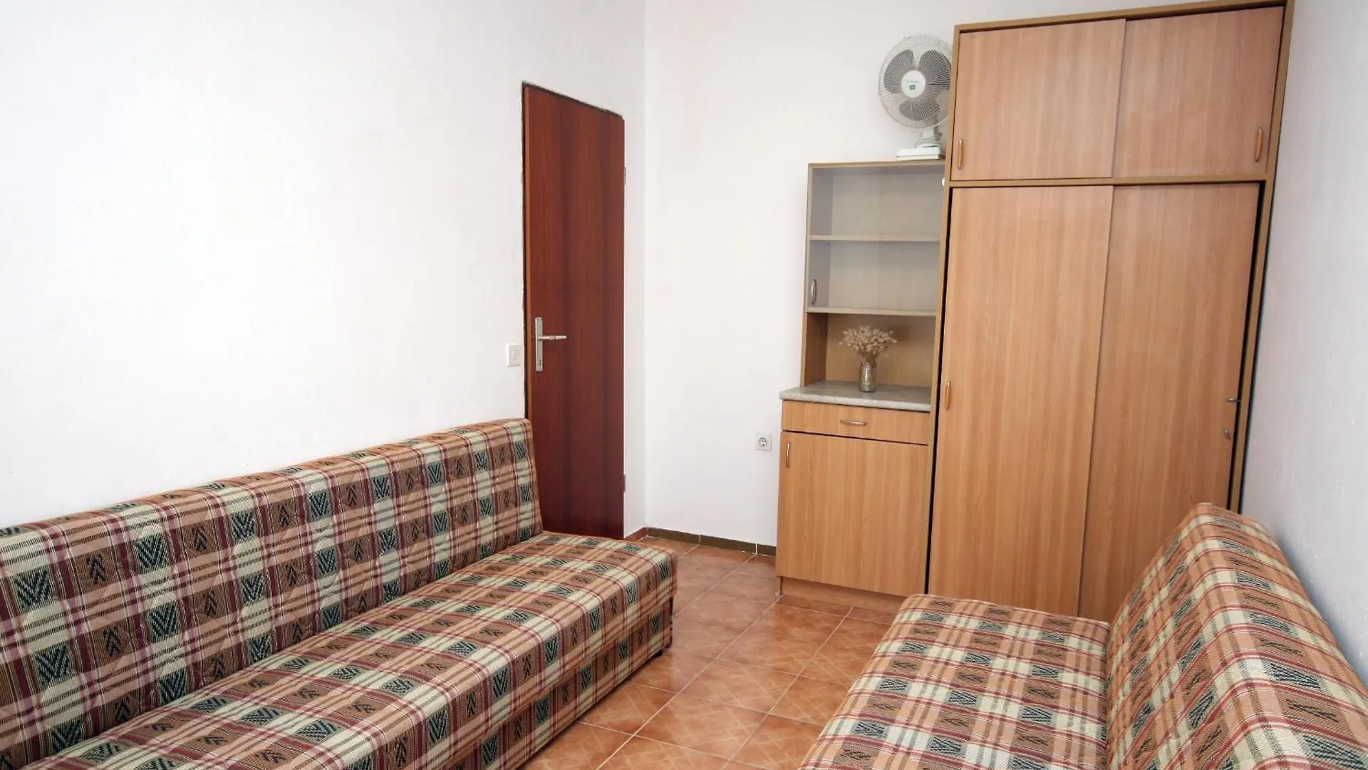 Apartments By The Sea Suha Punta, Rab - 5050 Kampor